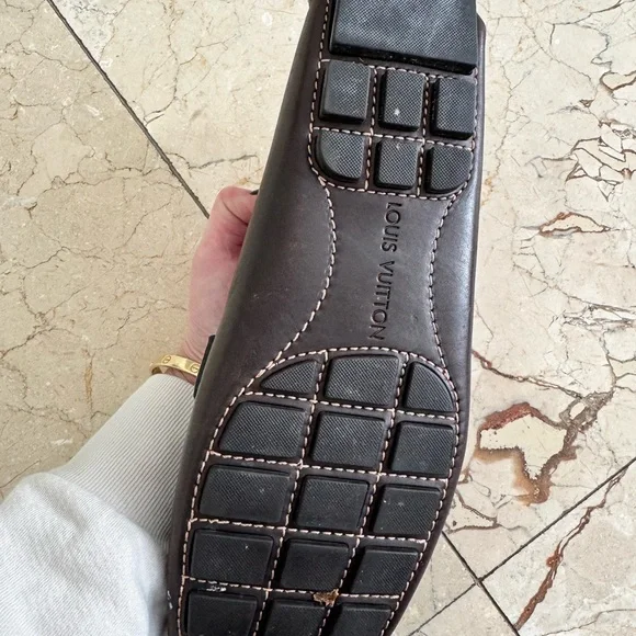 LOUIS VUITTON MENS MONTE CARLO DRIVERS- WORN 1X- SIZE 10- BROWN W/ GOLD HARDWARE - Picture 5 of 9